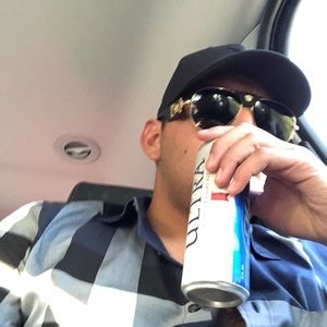 Meet your Posher, Jose